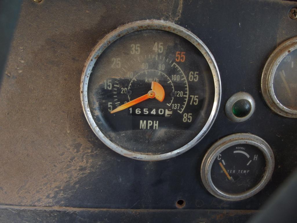 1971 IHC Loadstar 1600 S/A Distributor Truck, s/n 416060h091510, v8 gas eng, 4x2 trans, od reads