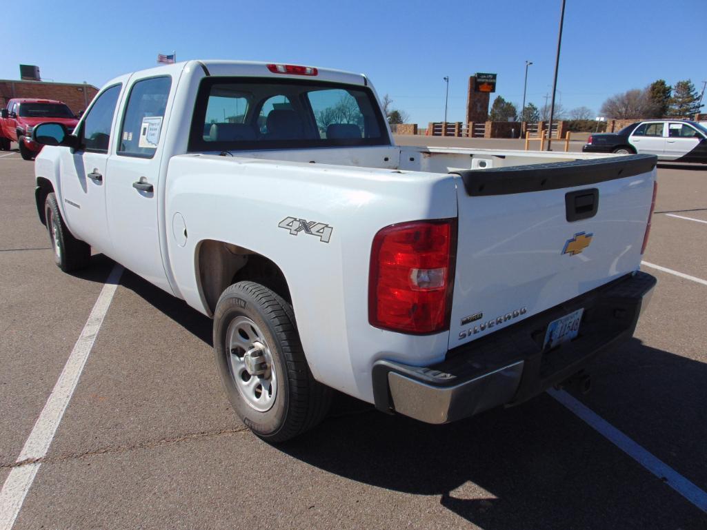 2009 Chevy Silverado 1500 Extcab Pickup, s/n 2gcek133591131275, v8 eng, auto trans, od reads 143105