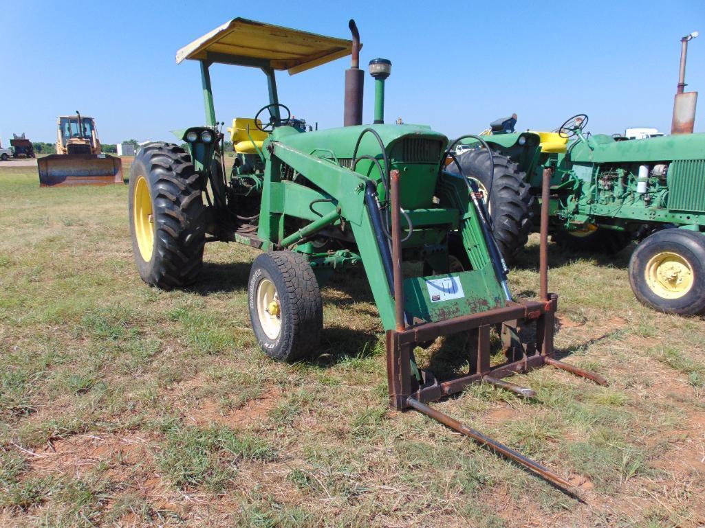John Deere 4020 Farm Tractor, front end loader, canopy, 3pt, pto, Located in Marlow Yard