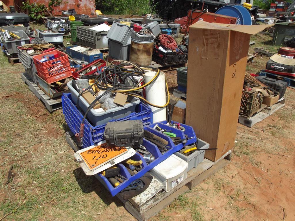 PALLET OF ASSORTED SHOP ITEMS LOCATED IN YARD 2