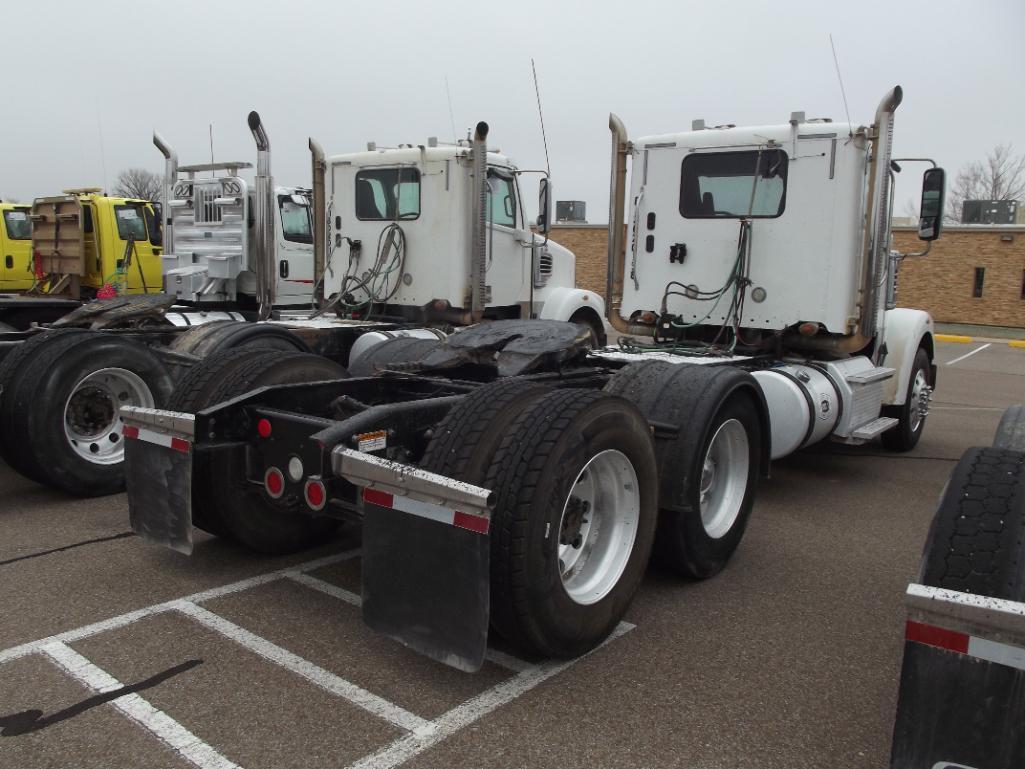 2015 FREIGHTLINER 122SD T/A TRUCK TRACTOR, S/N 3AKJGNDV2FDGR0803, DETROIT ENG, 10 SPD TRANS, OD