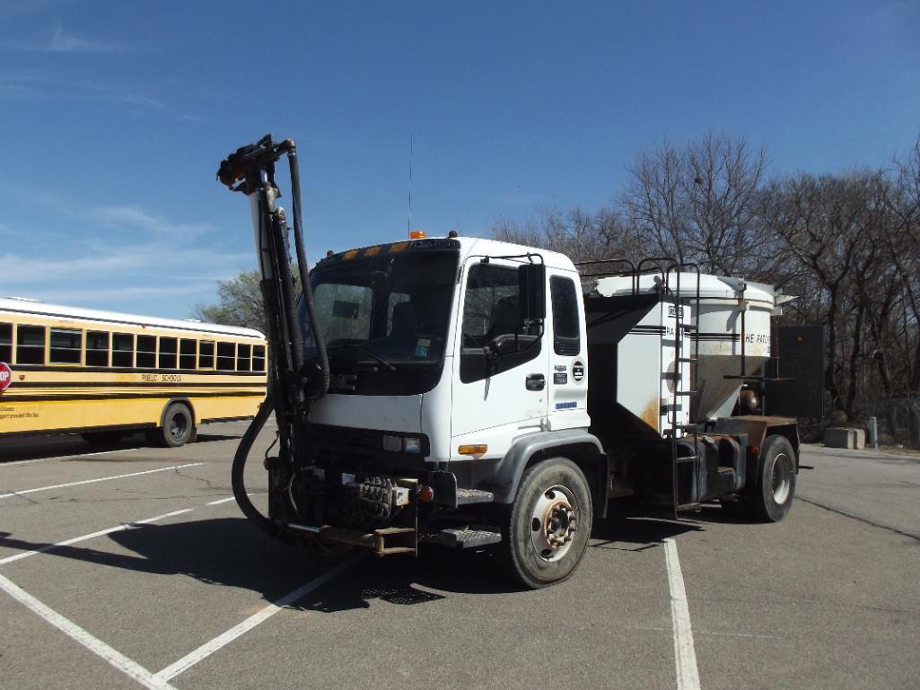 1998 GMC T7500 PATCH TRUCK, S/N 1GDMC7C1J8WJ509967, CAT ENG, AUTO TRANS, OD READS 151628 MILES