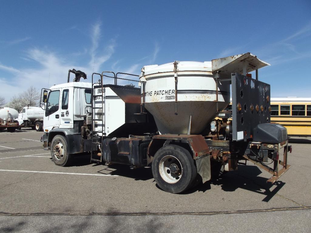1998 GMC T7500 PATCH TRUCK, S/N 1GDMC7C1J8WJ509967, CAT ENG, AUTO TRANS, OD READS 151628 MILES