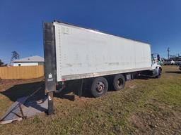 2005 IHC 4400 T/A BOX TRUCK, S/N...1HTMKAAR05H691251, AUTO TRANS, OD READS 422189 MILES, LIFTGATE...