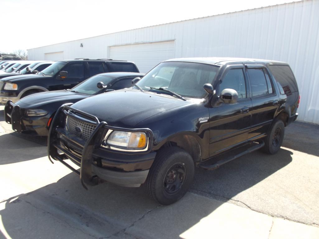2002 FORD EXPEDITION 4X4 SUV, S/N 1FMPU16LB00031, V8, AUTO TRANS, OD READS 228111 MILES