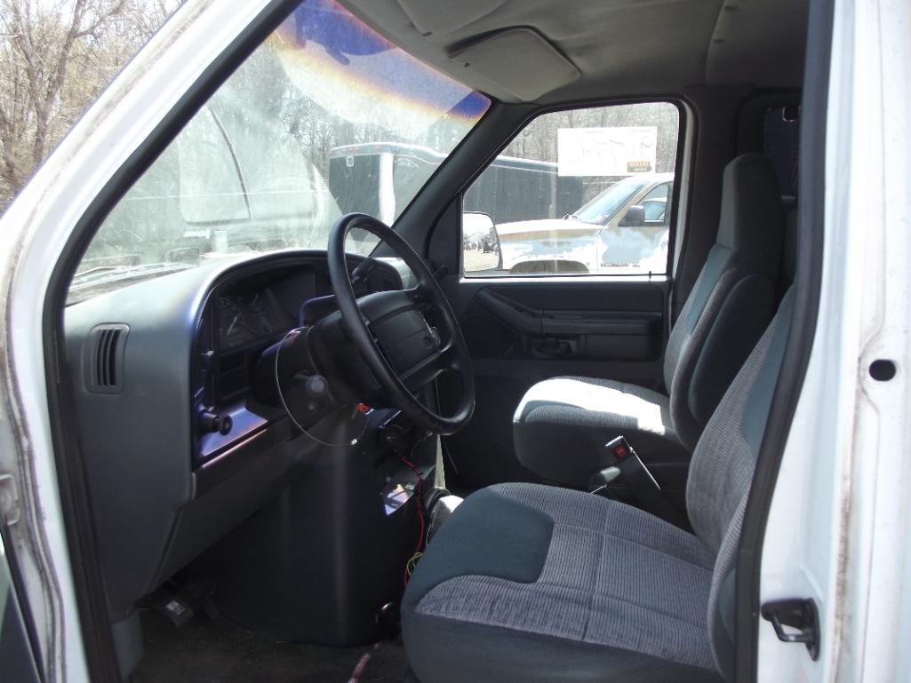 1996 FORD CLUB WAGON VAN, S/N 1FBJS3186T8B01493, V8, AUTO TRANS, OD READS 158127 MILES...