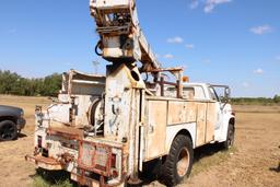 1977 CHEVY C65 S/A DIGGER TRUCK, S/N CCE677V103270, V8 GAS ENG, 4X2 TRANS, OD READS 17277 MILES,