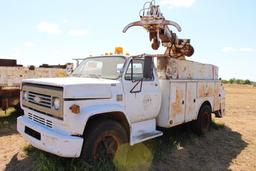 1977 CHEVY C65 S/A DIGGER TRUCK, S/N CCE677V103270, V8 GAS ENG, 4X2 TRANS, OD READS 17277 MILES,