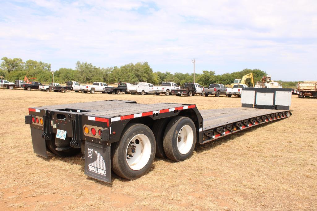 2018 TRAIL KING TK80MG RGN T/A TRAILER, S/N 1TKJ04825JW104833, 28' WELL, NEW 255/70R22.5 TIRES
