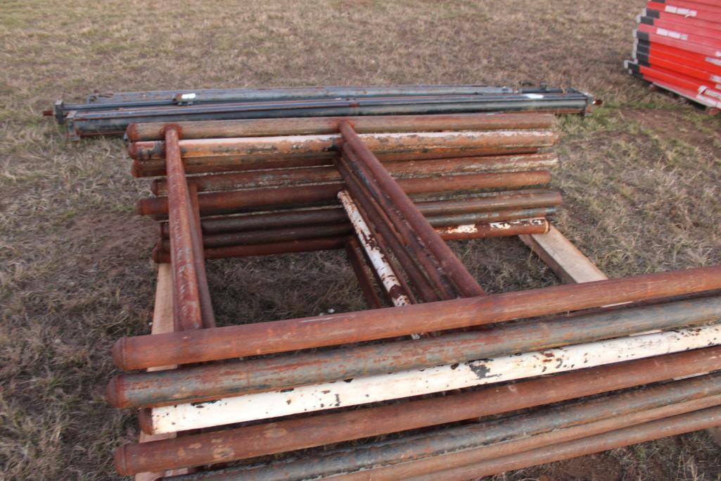 (2) H BRACES. LOCATED IN YARD 1 ELMORE CITY