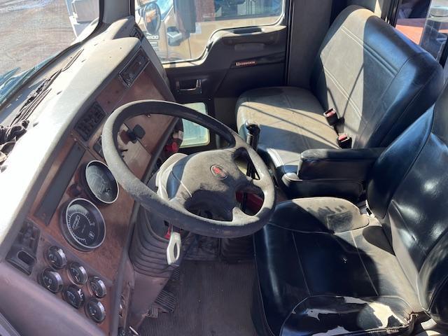 2008 KENWORTH T300 S/A GIN POLE TRUCK, S/N 2NKMHN6X58M218900, PACCAR ENG, 6 SPD TRANS, OD READS
