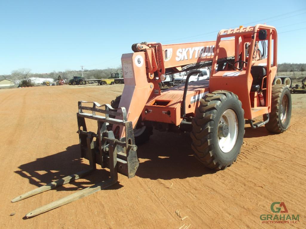 2005 SKY TRAK 6036 FORKLIFT, S/N 13125, HOUR METER READS 00261 HRS