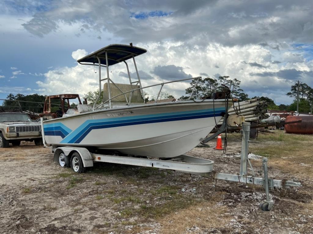 21ft Center Console Boat W/ Johnson 200