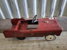 Vintage Metal Hook Ladder Pump 519 Pedal Car