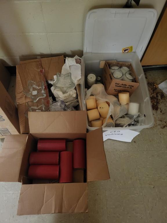 Vases, Candle Holders, Candles, Table Cloth Rolls