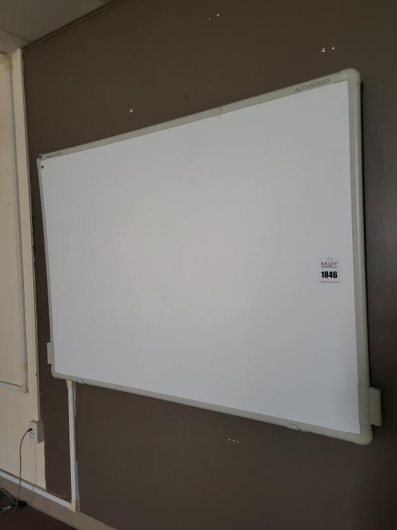 Promethean projector board