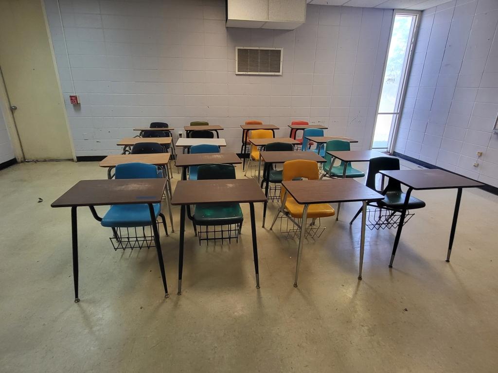 16 student desks