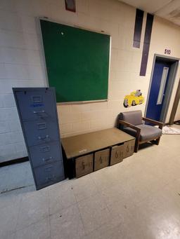 (2) 4-drawer filing cabinet & office chair
