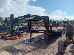 23x7 Tri-axle Gooseneck Trailer