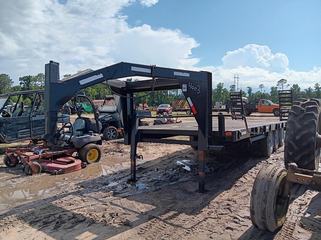23x7 Tri-axle Gooseneck Trailer