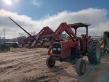 Massey Ferguson 383 Tractor/ Loader