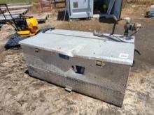 Diamond Plate Toolbox Diesel Tank W/ Pump