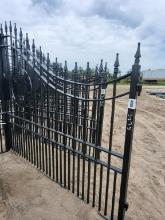 New 16ft Bifold Gate, Deer Scene
