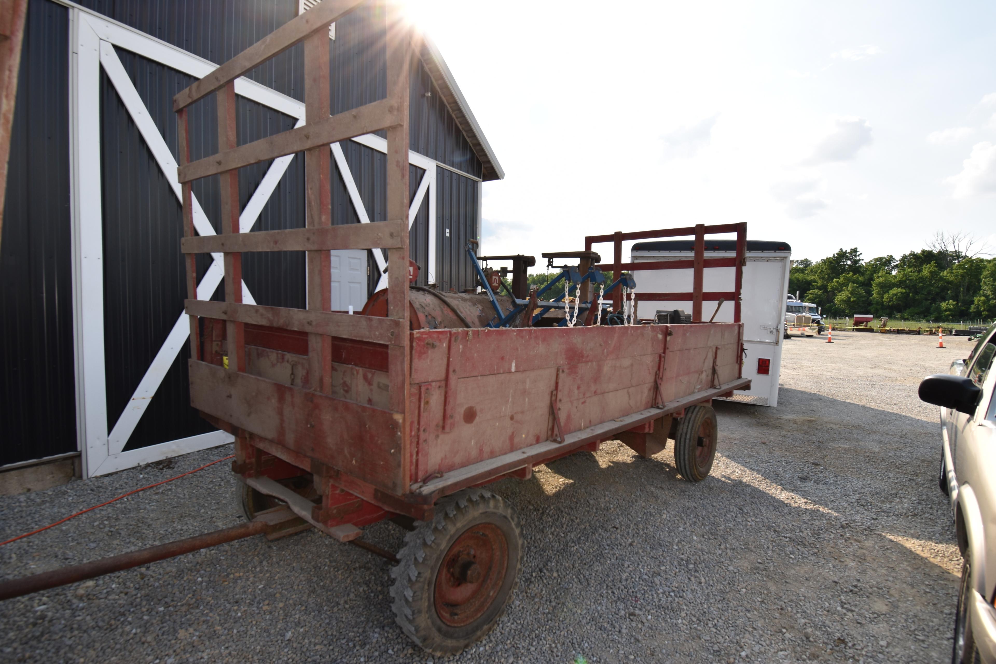 Hay wagon