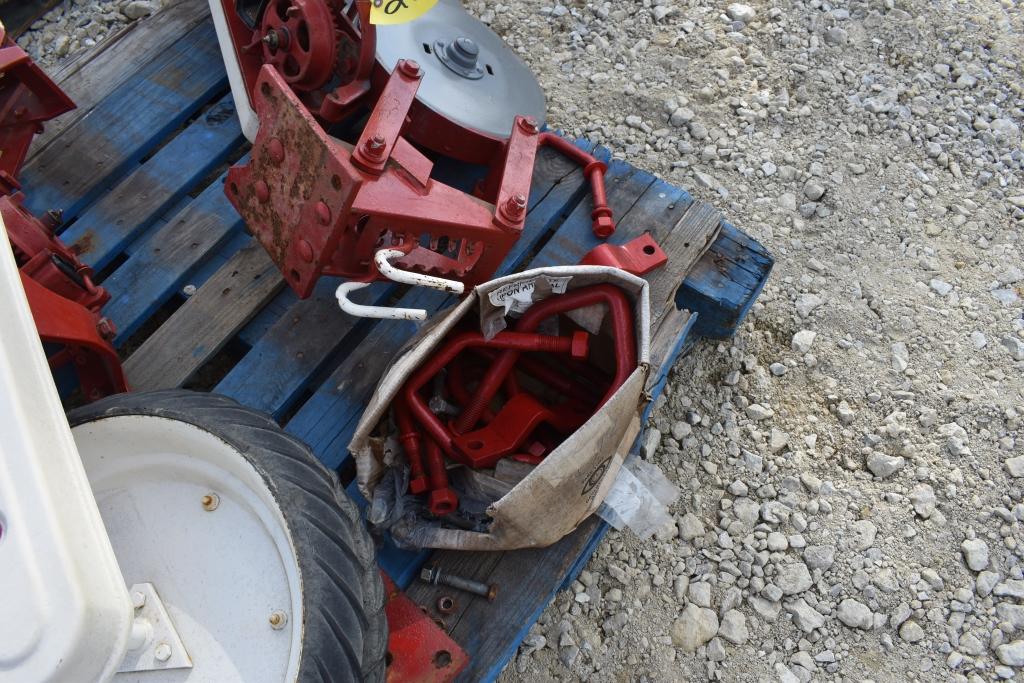 Case 2 row planter needs assembled