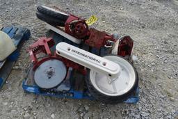 Case 2 row planter needs assembled