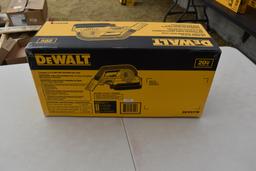 2023 DEWALT DCV517B 20088