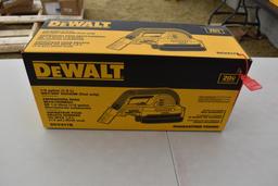 2023 DEWALT DCV517B 20088