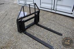 Fork, Pallet AGT INDUSTRIAL SKIDSTEER PALLET FORKS 25696