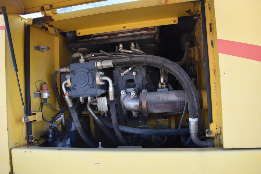 2001 NEW HOLLAND EC240 25842