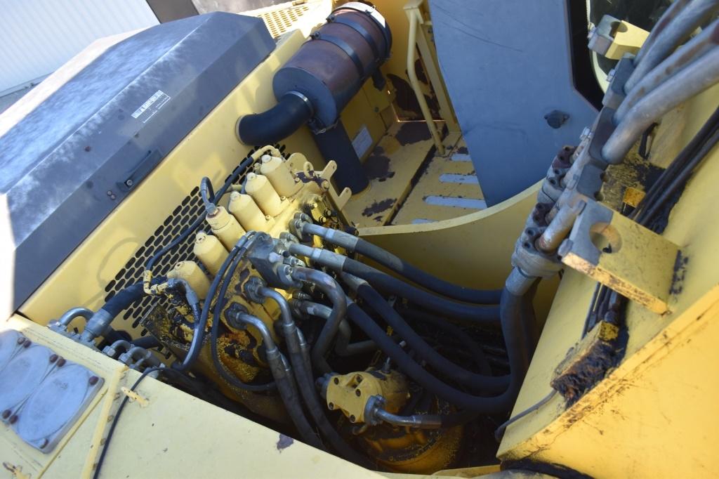 2001 NEW HOLLAND EC240 25842