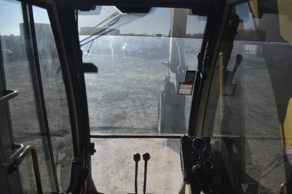 2001 NEW HOLLAND EC240 25842