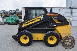 2014 NEW HOLLAND L225 26242