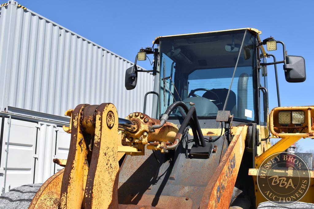 2003 KOMATSU WA320-5L 25944