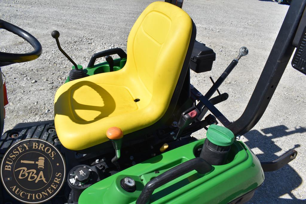 2019 JOHN DEERE 1023E 30996