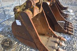 Bucket, Trenching ENTEX 30IN TRACKHOE BUCKET 32533