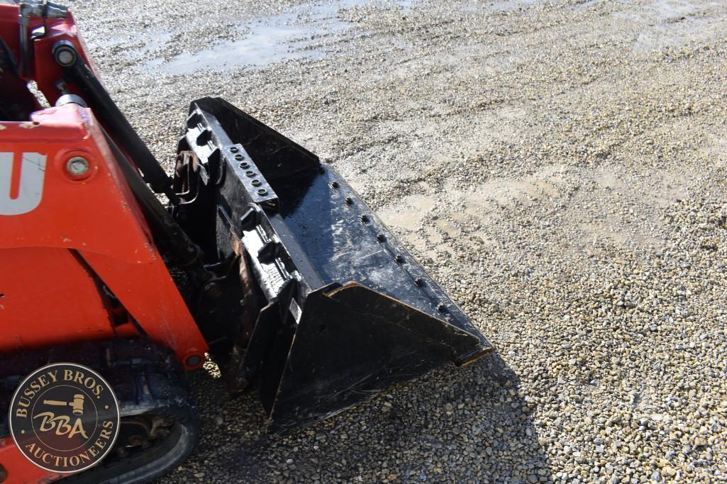 2020 MANITOU 1050RT TRACK SKIDSTEER- 33654