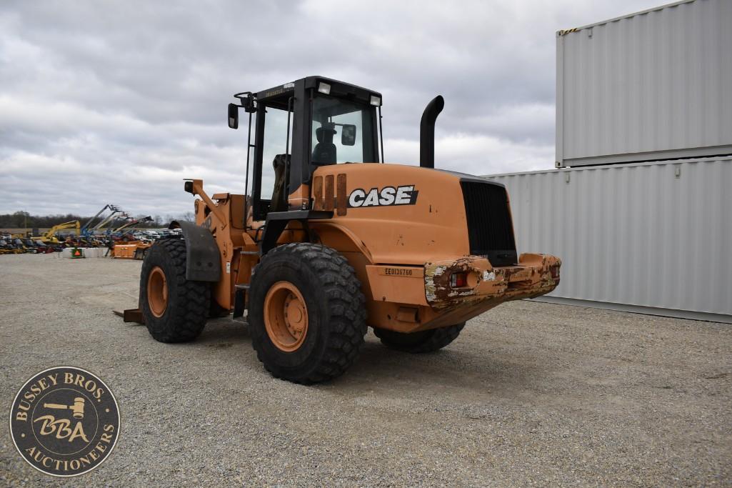 CASE 621D 33643