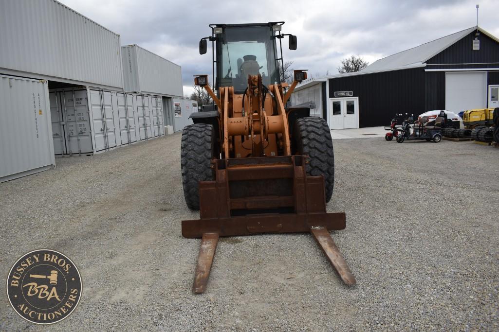CASE 621D 33643
