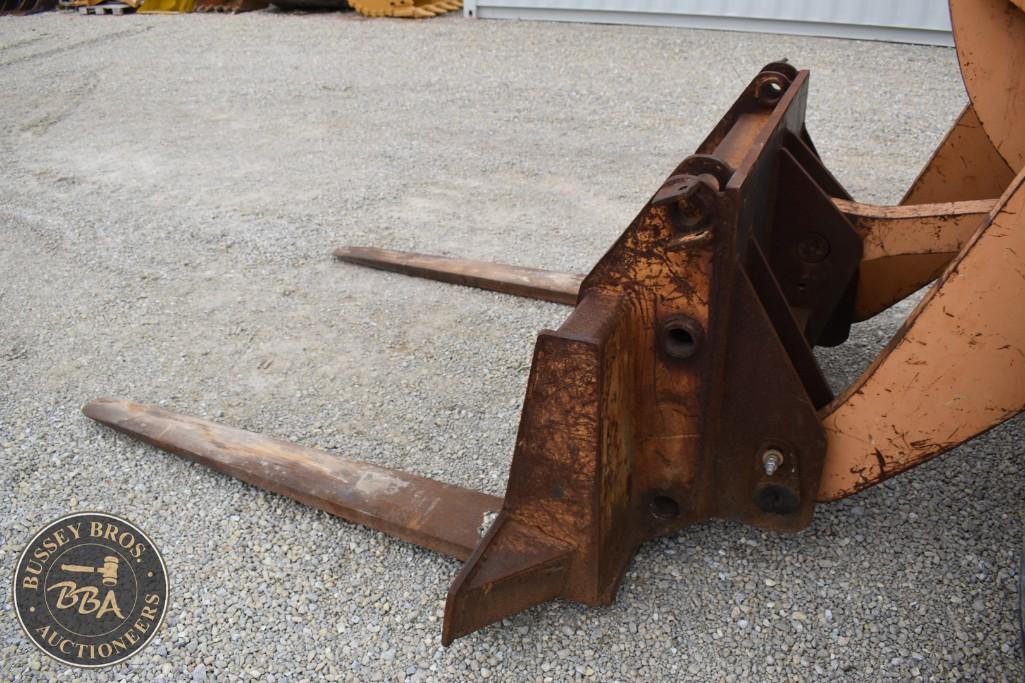 CASE 621D 33643