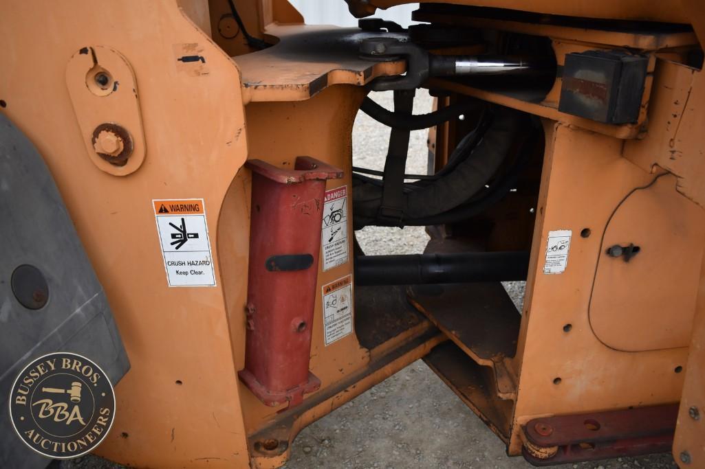 CASE 621D 33643