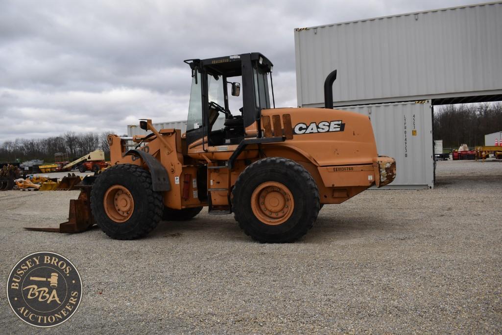 CASE 621D 33643