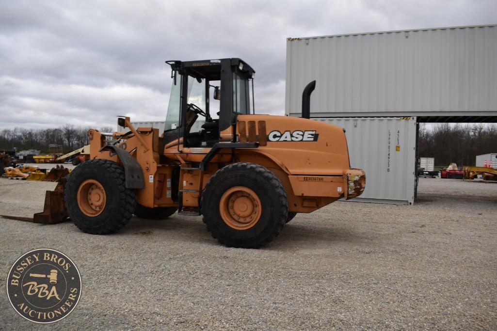 CASE 621D 33643