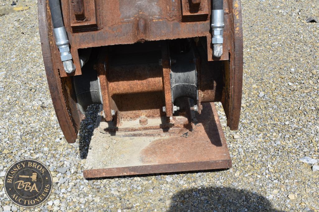 Bucket, Trenching FELCO EXCAVATOR COMPACTION BUCKET 33693