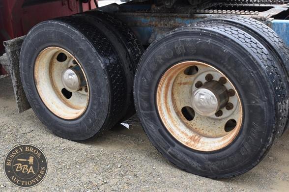 1994 FREIGHTLINER FLD112 33224