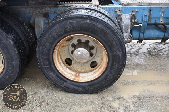 1994 FREIGHTLINER FLD112 33224